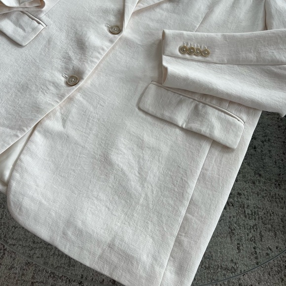 Aritzia Heartbreak White new Business Casual Formal Evening Wedding Blazer Sz L - Picture 11 of 14